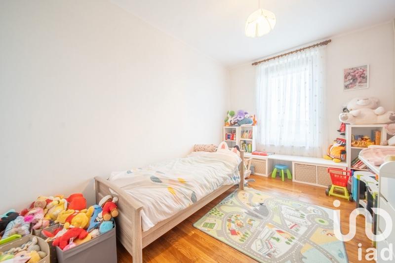 Maison - 200 m² - 7 pièces