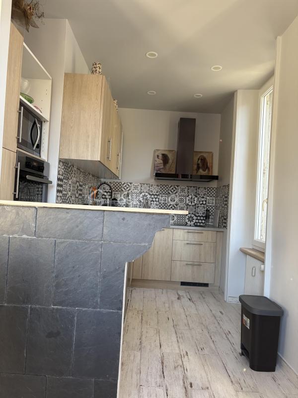 Appartement - 60 m² - 3 pièces