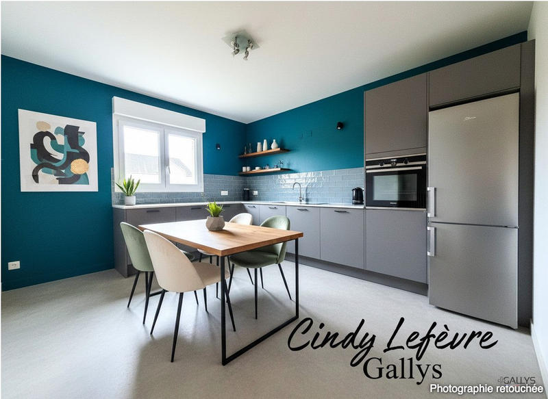 Maison - 94 m² - 5 pièces