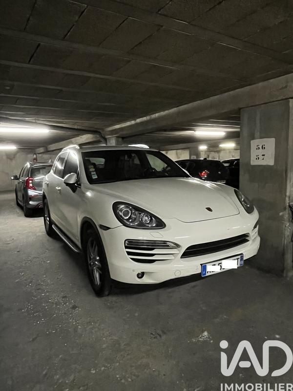 Parking - 10 m²