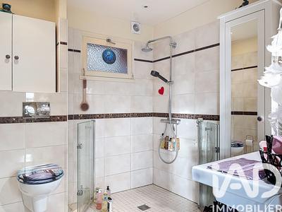 Maison - 157 m² - 5 pièces