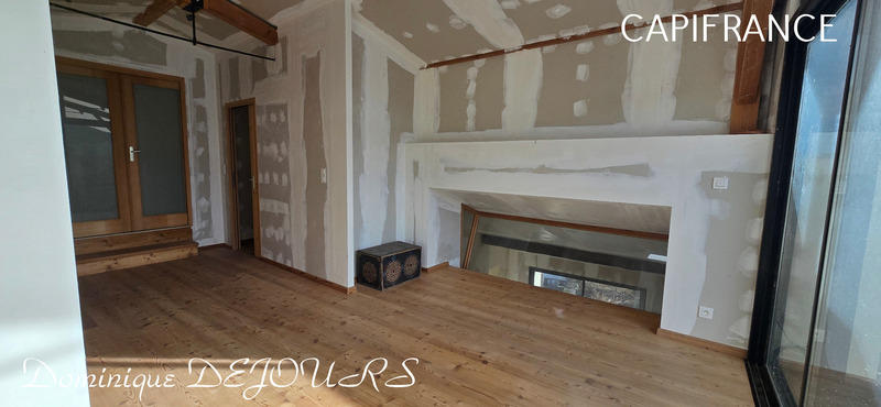 Maison - 122 m² - 4 pièces