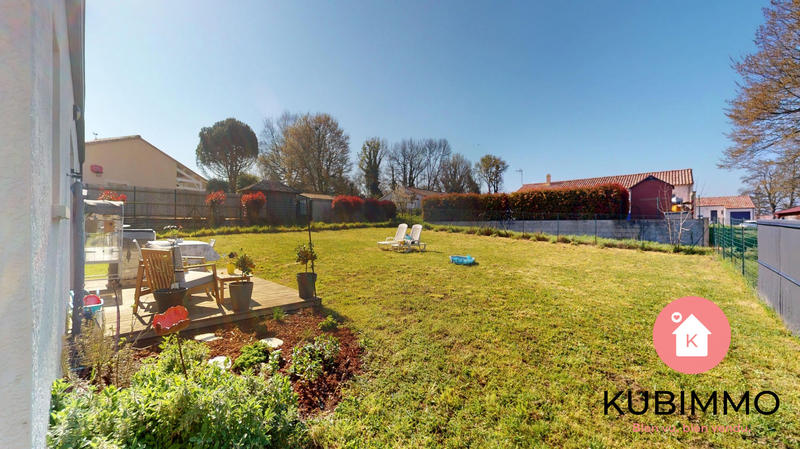 Maison - 92 m² - 4 pièces