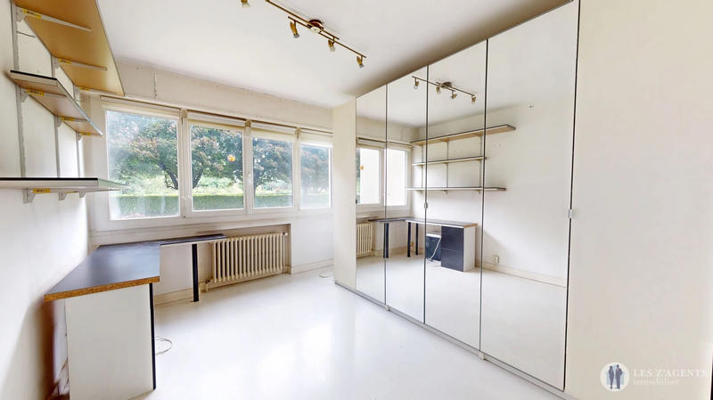 Appartement - 79 m² - 3 pièces