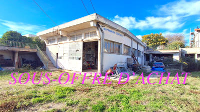 Parking / Garage - 400 m²