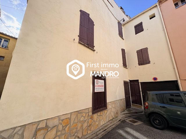 Maison ancienne - 220 m² - 7 pièces