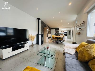 Maison - 105 m² - 5 pièces