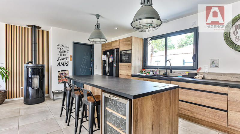 Maison - 150 m² - 6 pièces