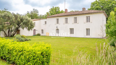 Maison ancienne - 316 m² - 9 pièces