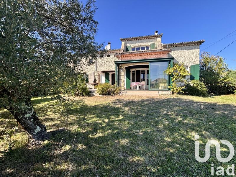 Maison - 133 m² - 8 pièces