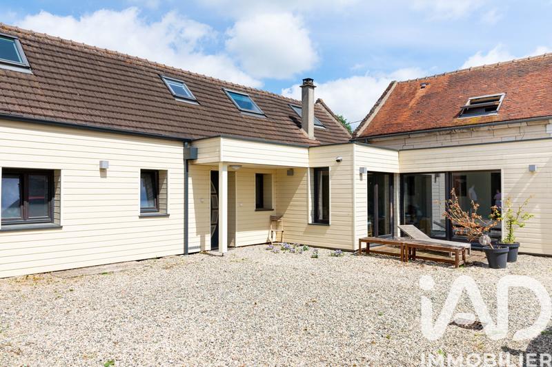 Maison - 174 m² - 7 pièces