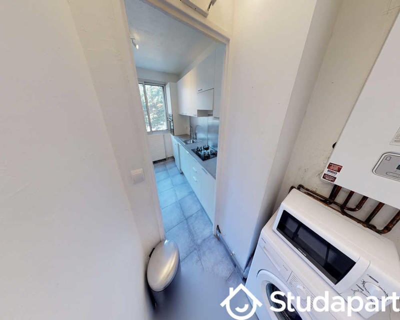 Chambre - 100 m² - 1 pièce