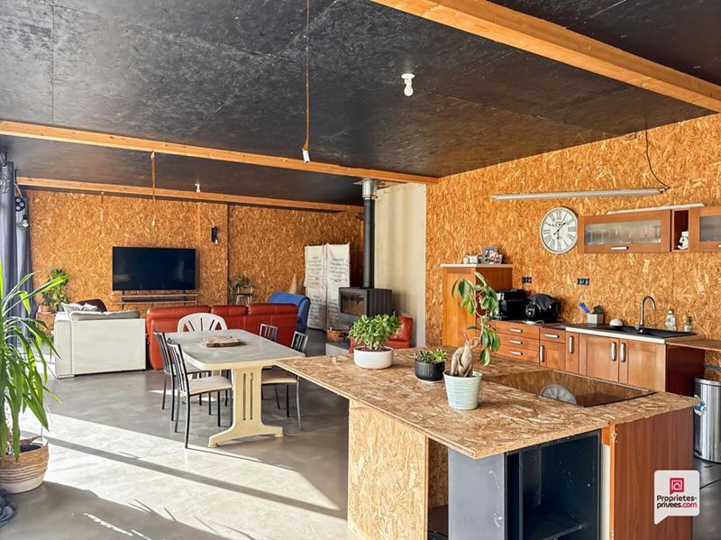 Maison - 138 m² - 4 pièces