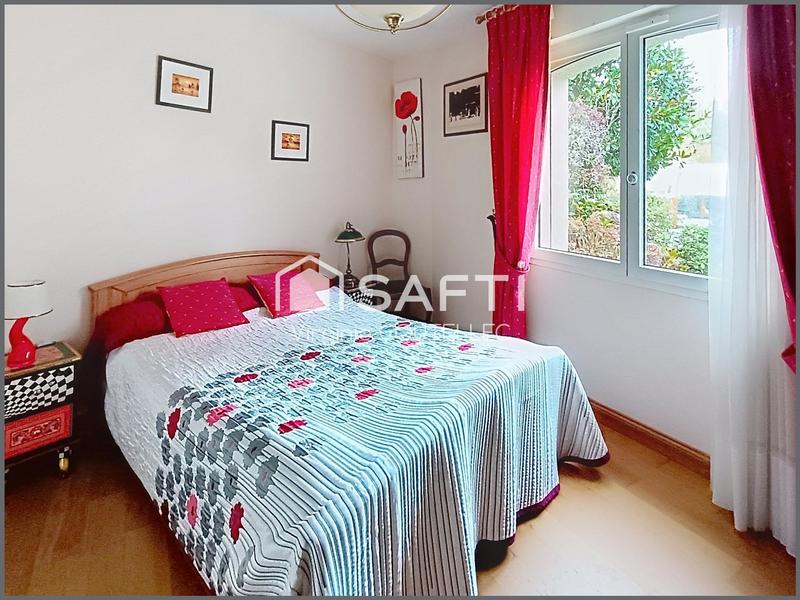 Maison - 254 m² - 12 pièces