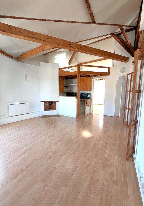 Appartement - 65 m² - 4 pièces