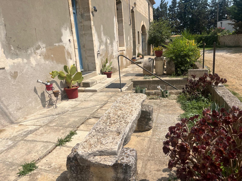 Mas - 600 m² - 18 pièces