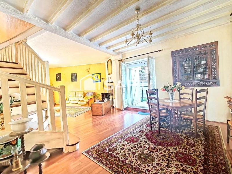 Maison - 106 m² - 4 pièces