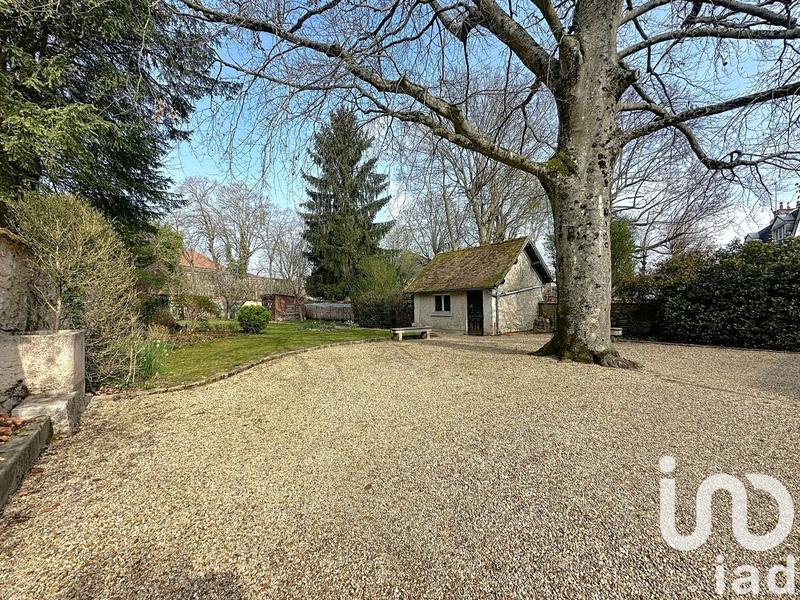 Maison - 209 m² - 10 pièces