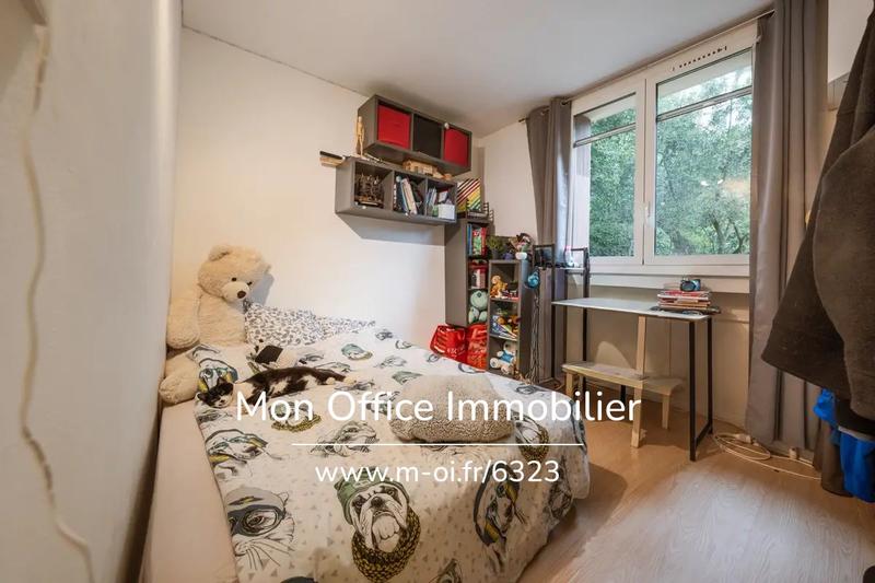 Appartement - 76 m² - 3 pièces