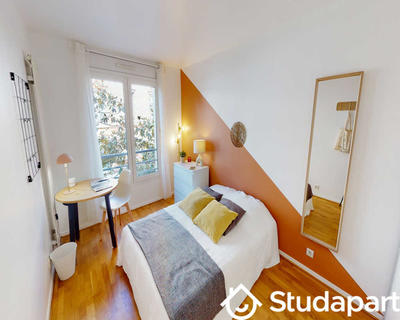 Chambre - 90 m² - 1 pièce