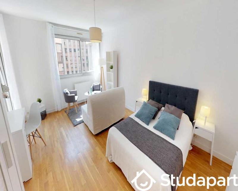 Chambre - 50 m² - 1 pièce