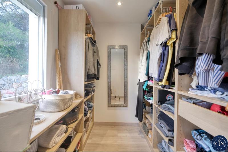 Maison - 101 m² - 4 pièces