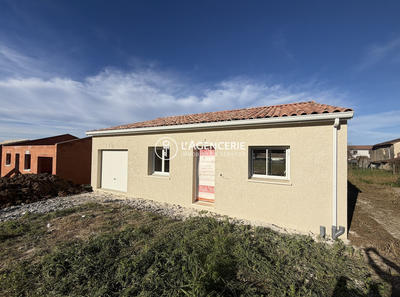 Maison - 87 m² - 4 pièces