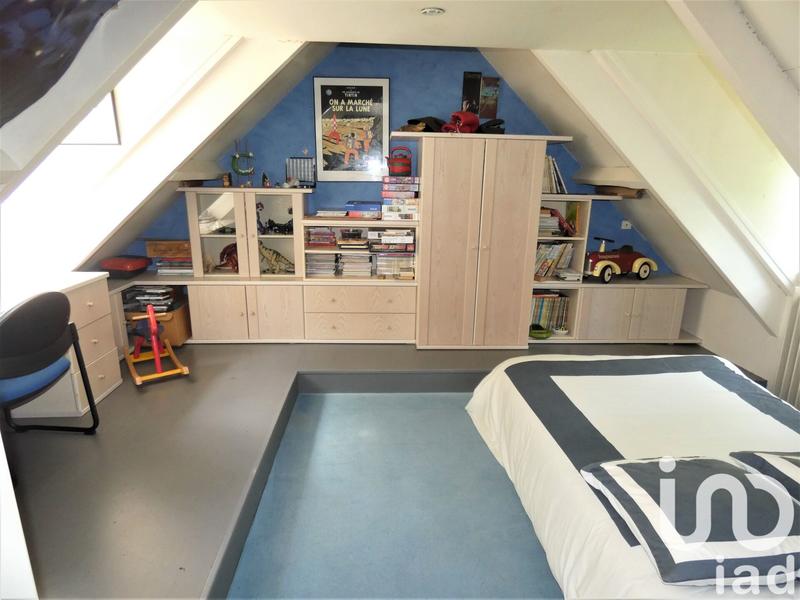 Maison - 280 m² - 9 pièces