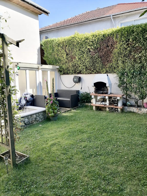 Maison - 91 m² - 5 pièces