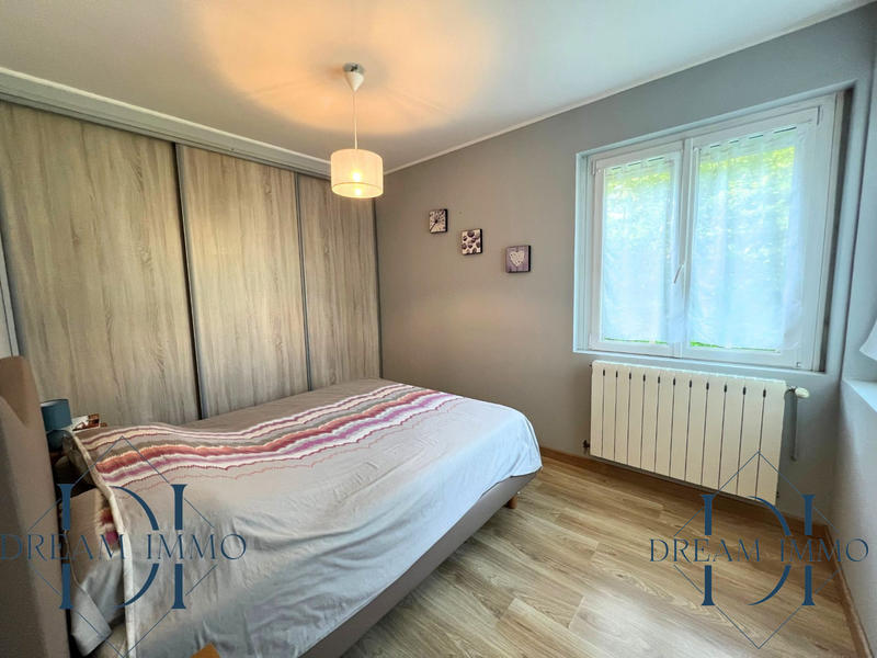 Maison - 207 m² - 7 pièces