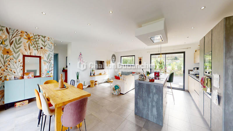 Maison - 158 m² - 5 pièces