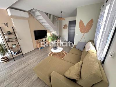 Villa - 90 m² - 5 pièces