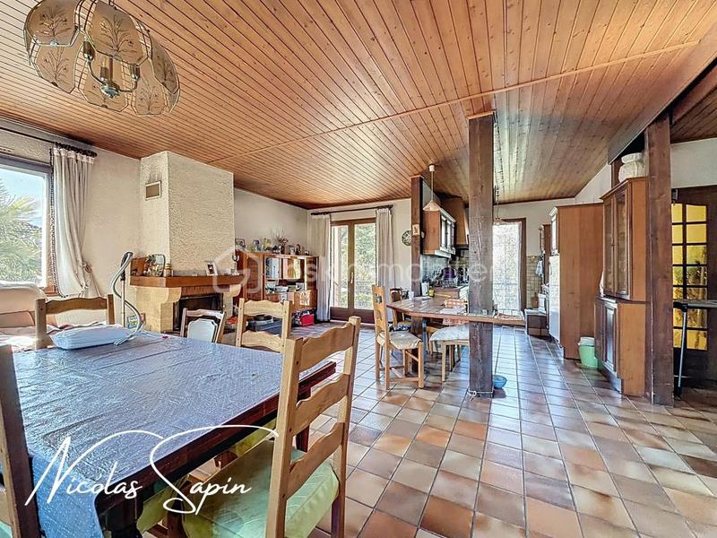 Maison - 128 m² - 5 pièces