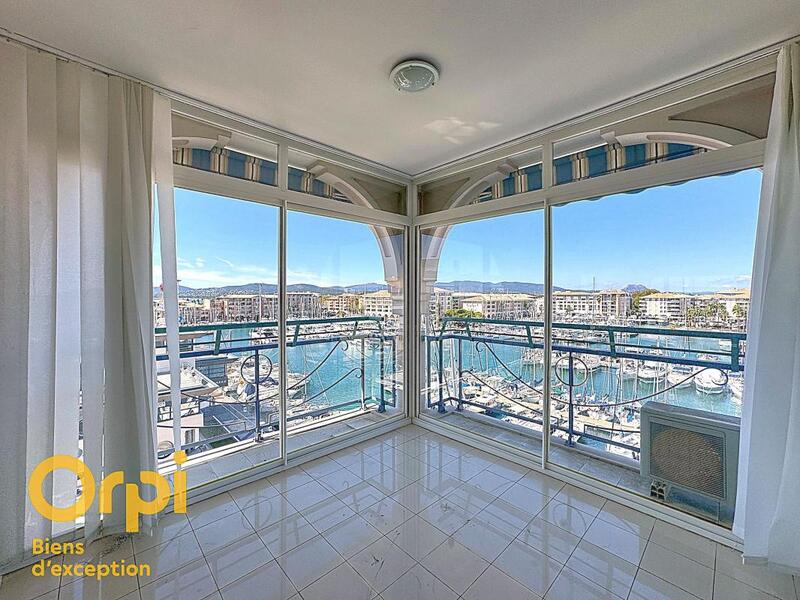 Appartement - 261 m² - 7 pièces