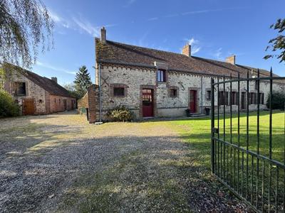 Maison - 212 m² - 9 pièces