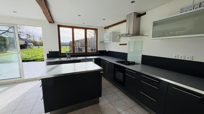 Maison - 125 m² - 4 pièces