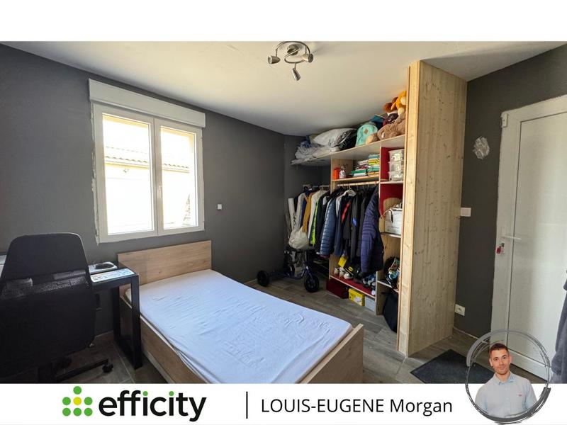 Pavillon - 158 m² - 8 pièces