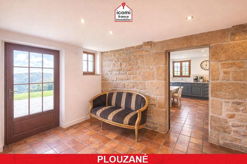 Maison - 250 m² - 9 pièces