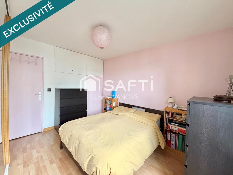 Appartement - 94 m² - 4 pièces