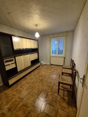 Maison ancienne - 192 m² - 9 pièces