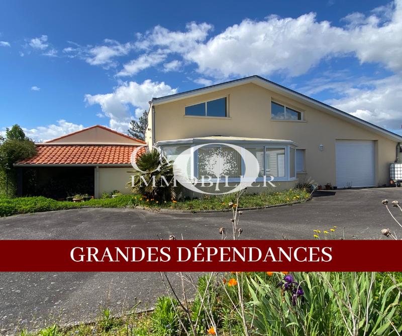 Maison - 183 m² - 6 pièces