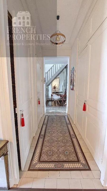 Appartement - 137 m² - 5 pièces