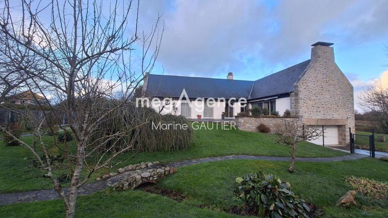 Maison traditionnelle - 149 m² - 6 pièces