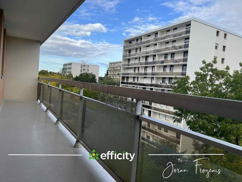 Appartement - 64 m² - 3 pièces