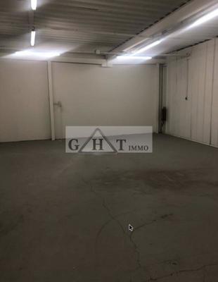 Entrepôt - 85 m²