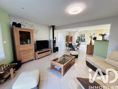 Maison - 179 m² - 7 pièces