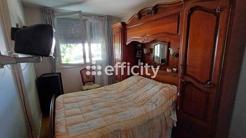 Appartement - 82 m² - 4 pièces