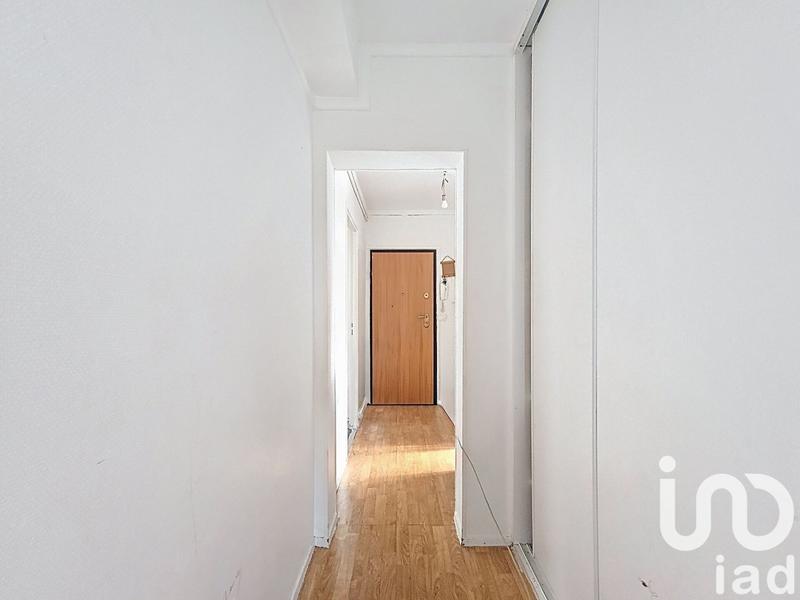 Appartement - 80 m² - 5 pièces