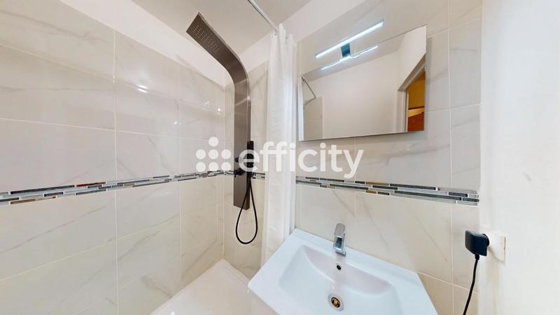 Appartement - 76 m² - 4 pièces