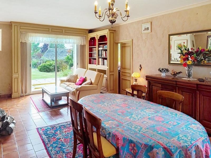 Maison - 196 m² - 7 pièces